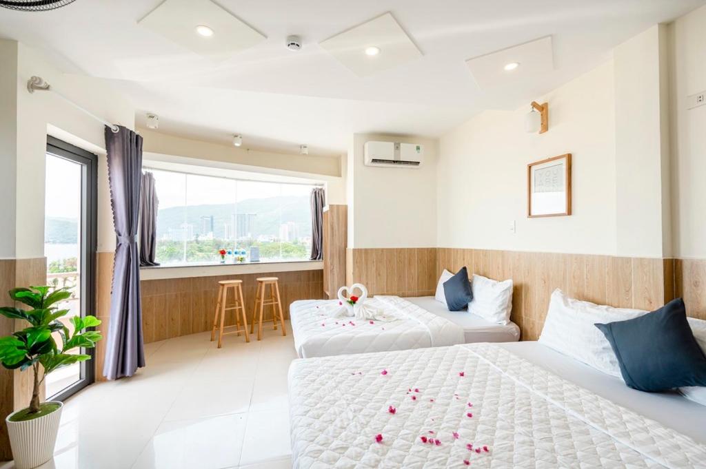 Phòng 2 Giường Đôi View Biển - Khách sạn Thiên Hải Quy Nhơn