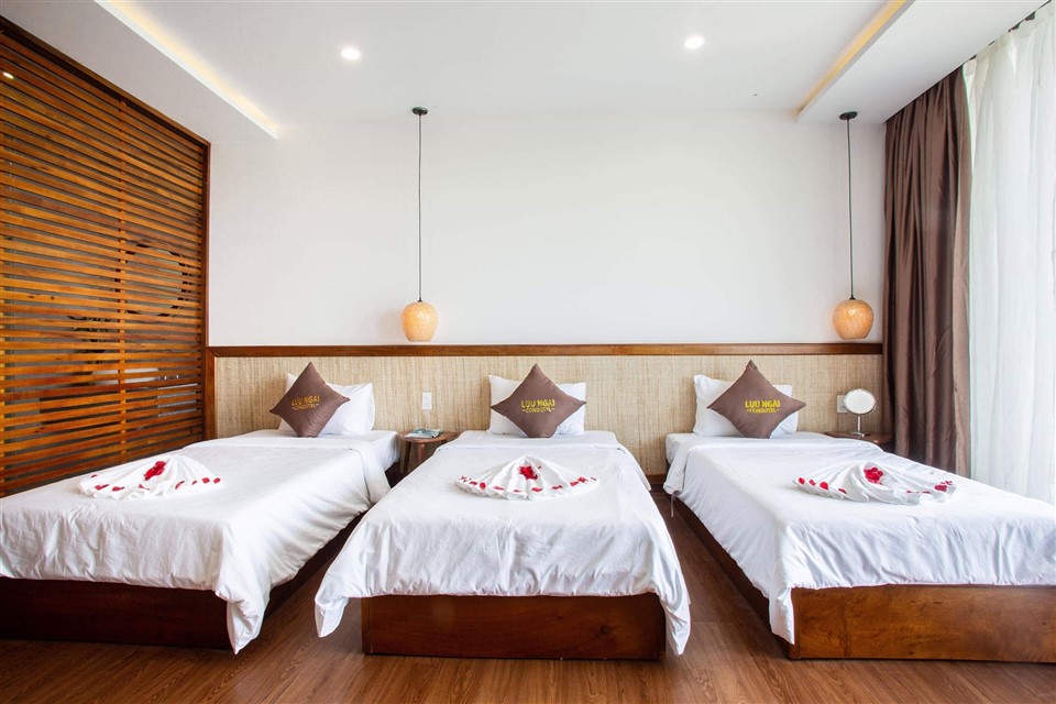 Deluxe Triple Room - Khách sạn Lưu Ngãi Condotel Quy Nhơn